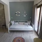 Ofrinio Central Apartment *