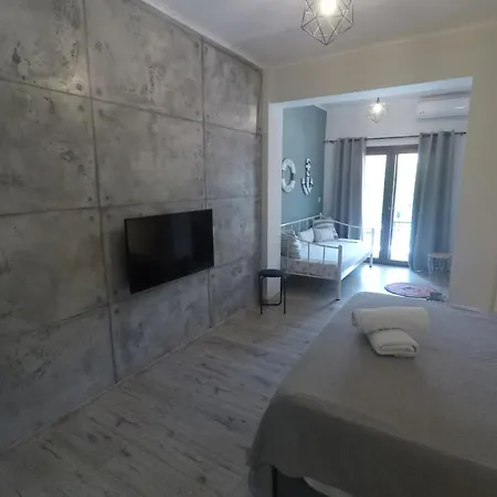 Apartment Ofrinio Central Apartment